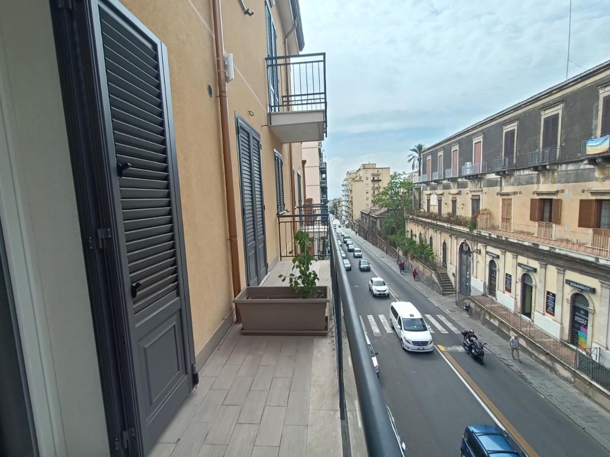 Friends & Family Apartment - Free Parking Car Catania Exterior photo