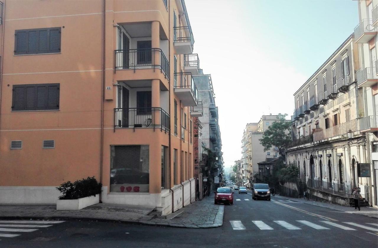 Friends & Family Apartment - Free Parking Car Catania Exterior photo